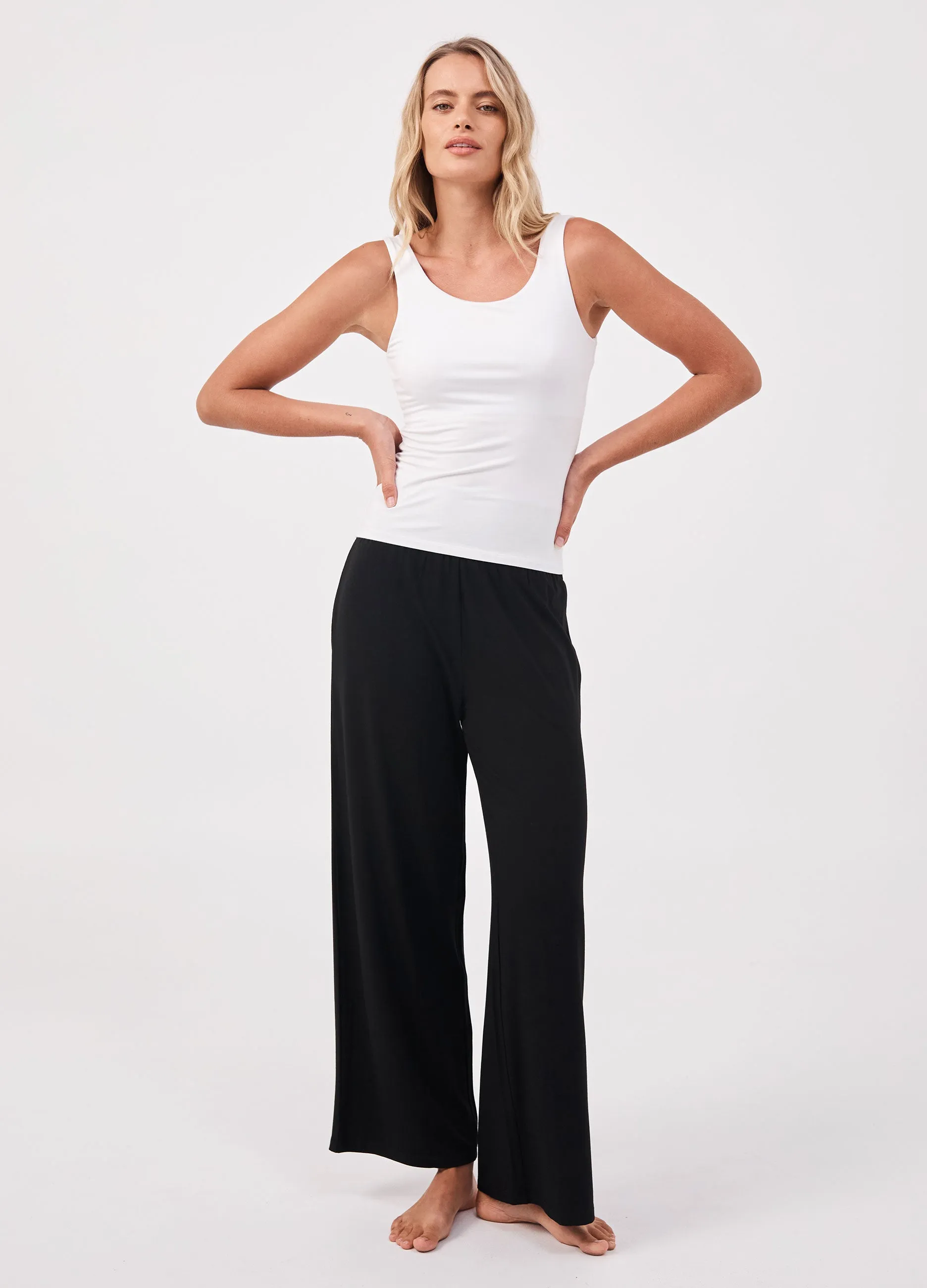 Flow Tank - White